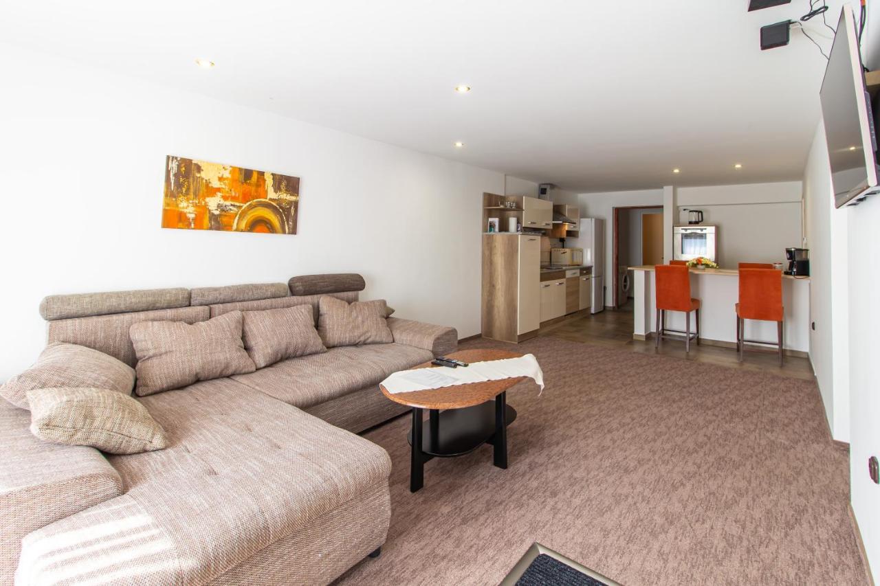 Deli Terasz A Apartman Free Parking, Self-Check-In Anytime Ráb Exteriér fotografie